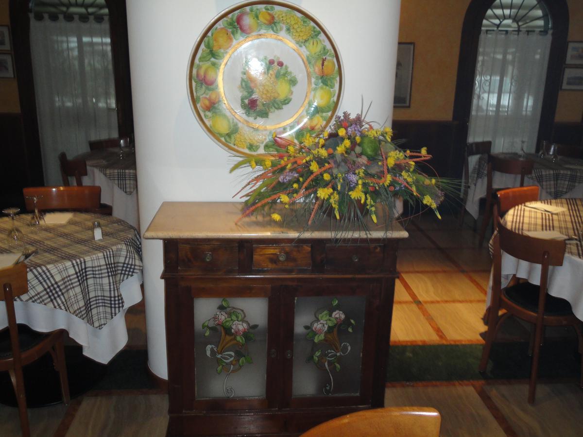 Hotel Ristorante Regina Mozzanica 외부 사진